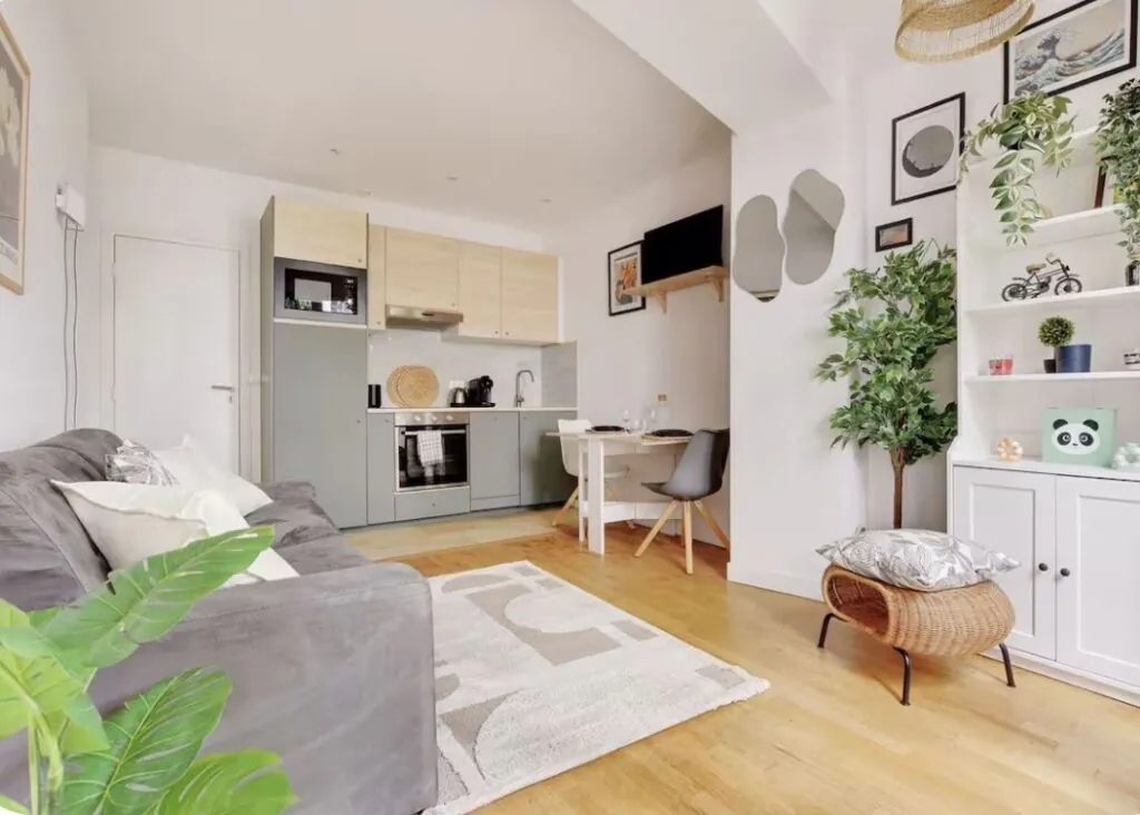 Charming Apartment near the Sacré-Cœur — 5