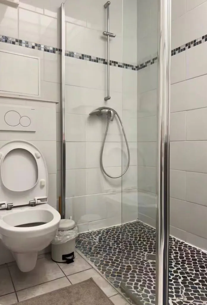 Charming Apartment near the Eiffel Tower — 8