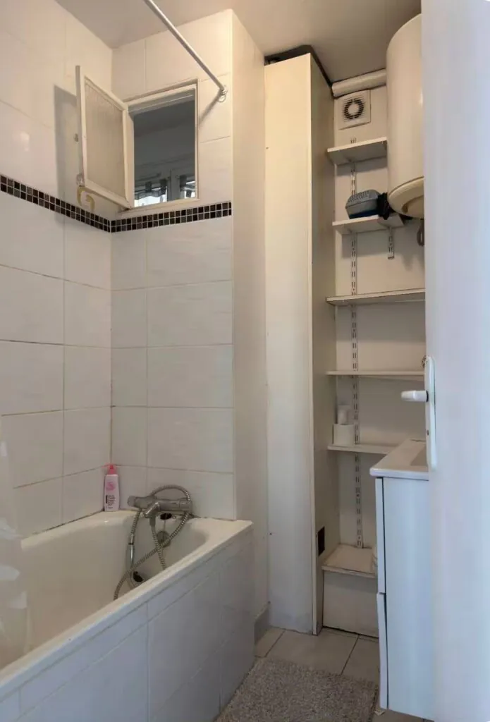 Spacious Apartment near Place de la République — 15
